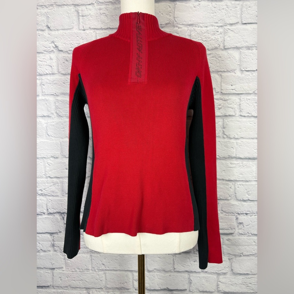 DKNY active 1/4 Zip Red Black Color Block Sweater size M